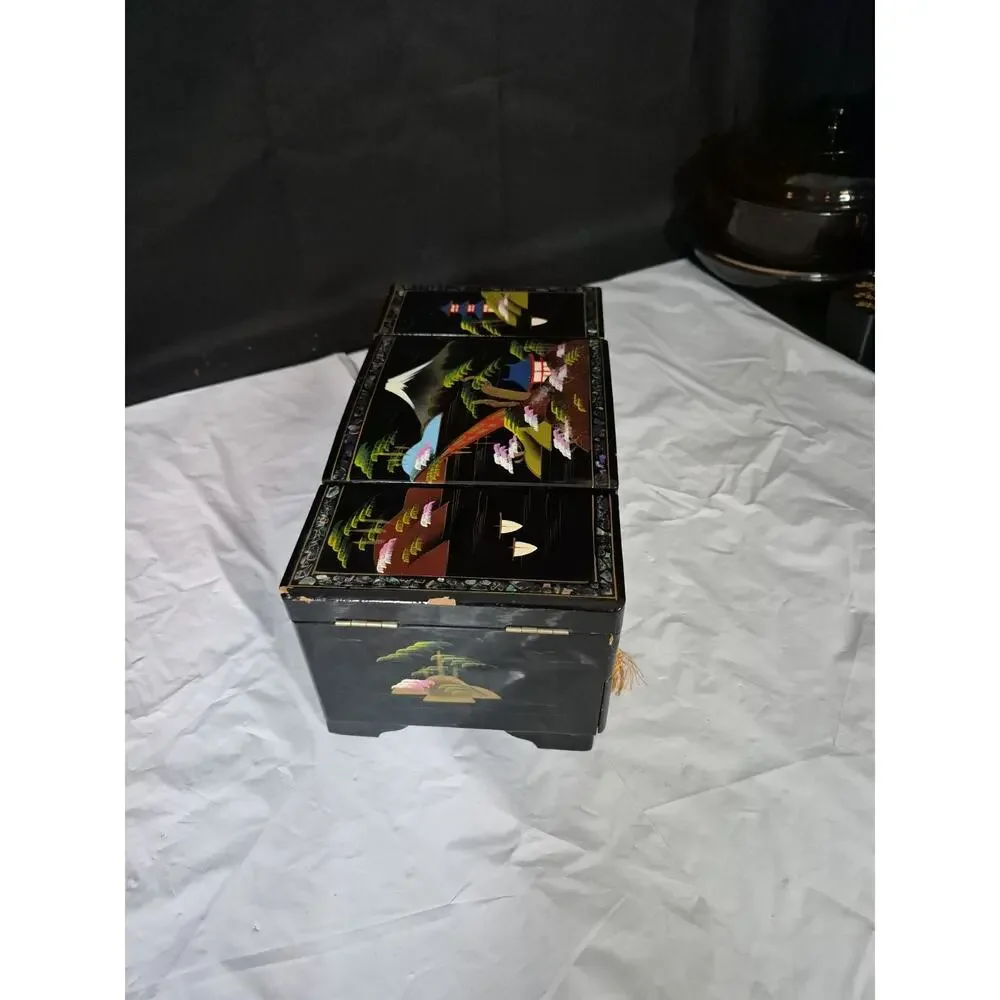 Unbranded beautiful box